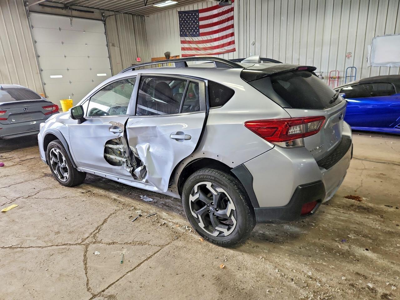2023 Subaru Crosstrek Limited - Фото 2
