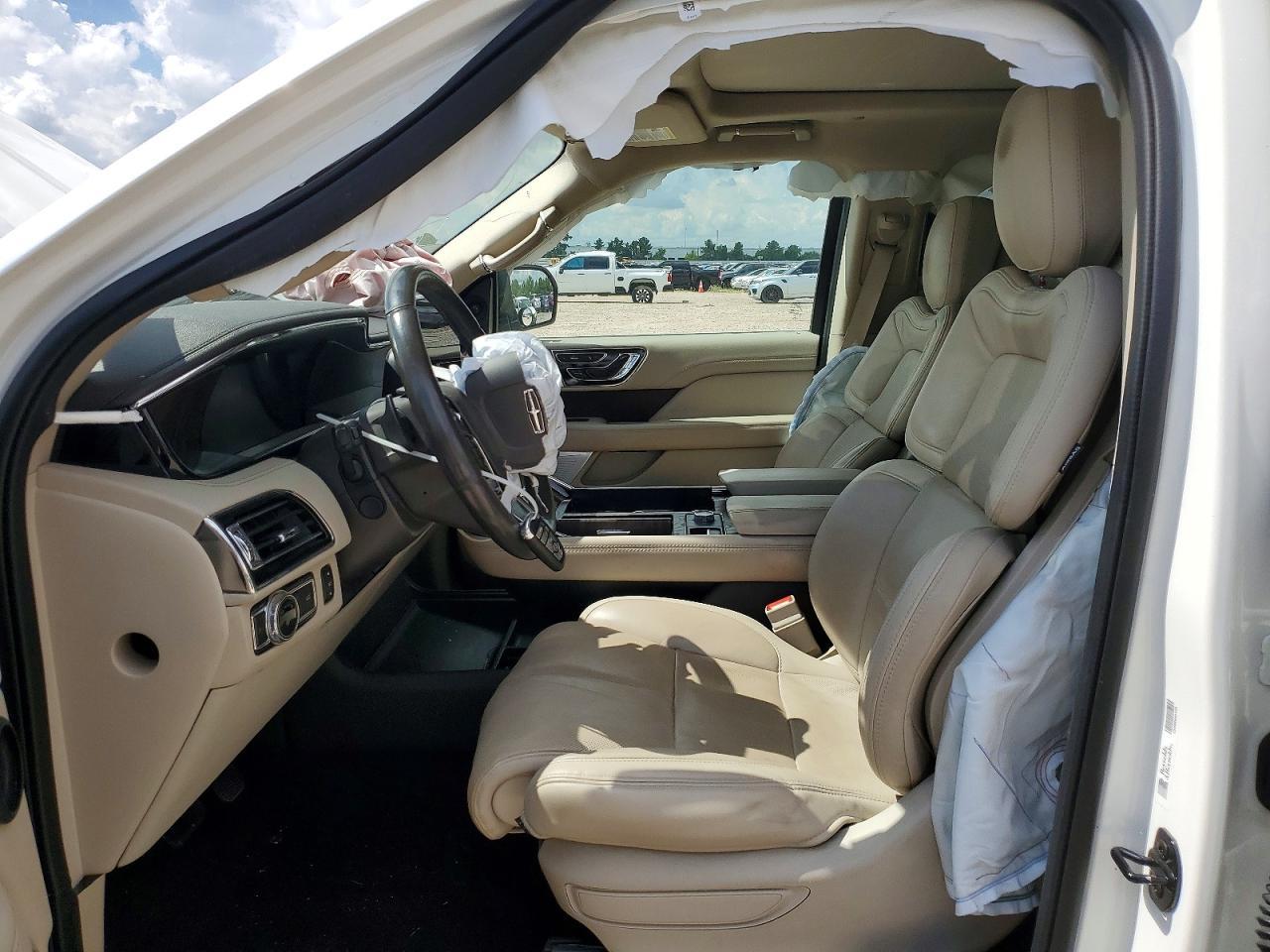 2021 Lincoln Navigator Reserve - Фото 7