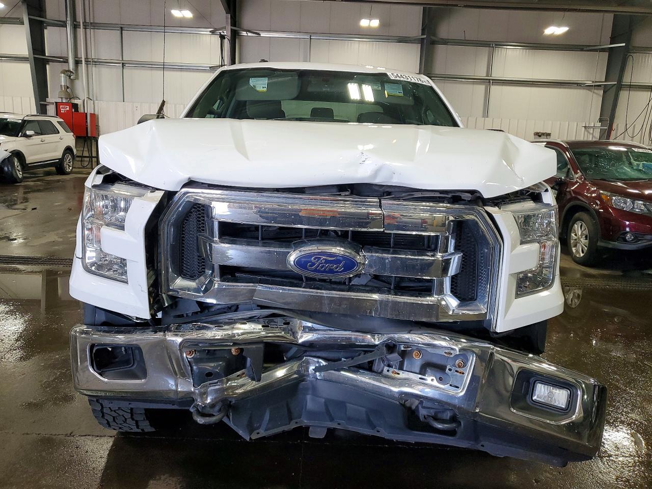 2017 Ford F150 Supercrew - Фото 5