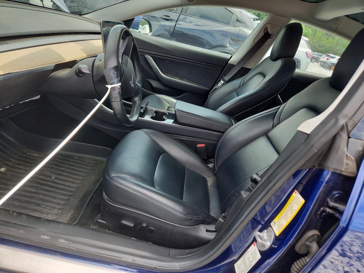 2018 Tesla Model 3 - Image 7