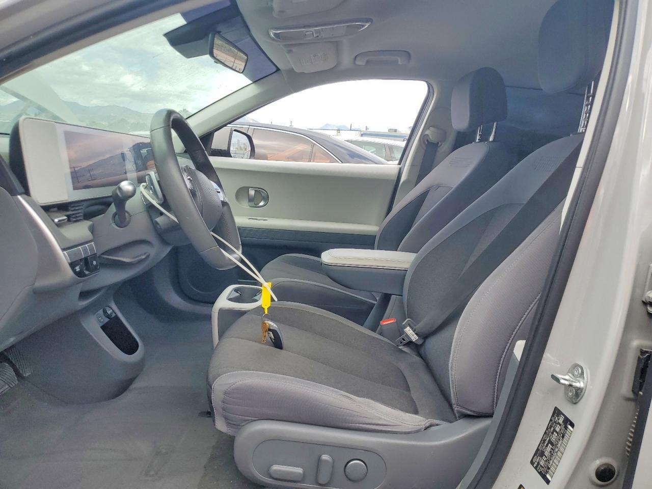 2024 Hyundai Ioniq 5 Se - Image 7