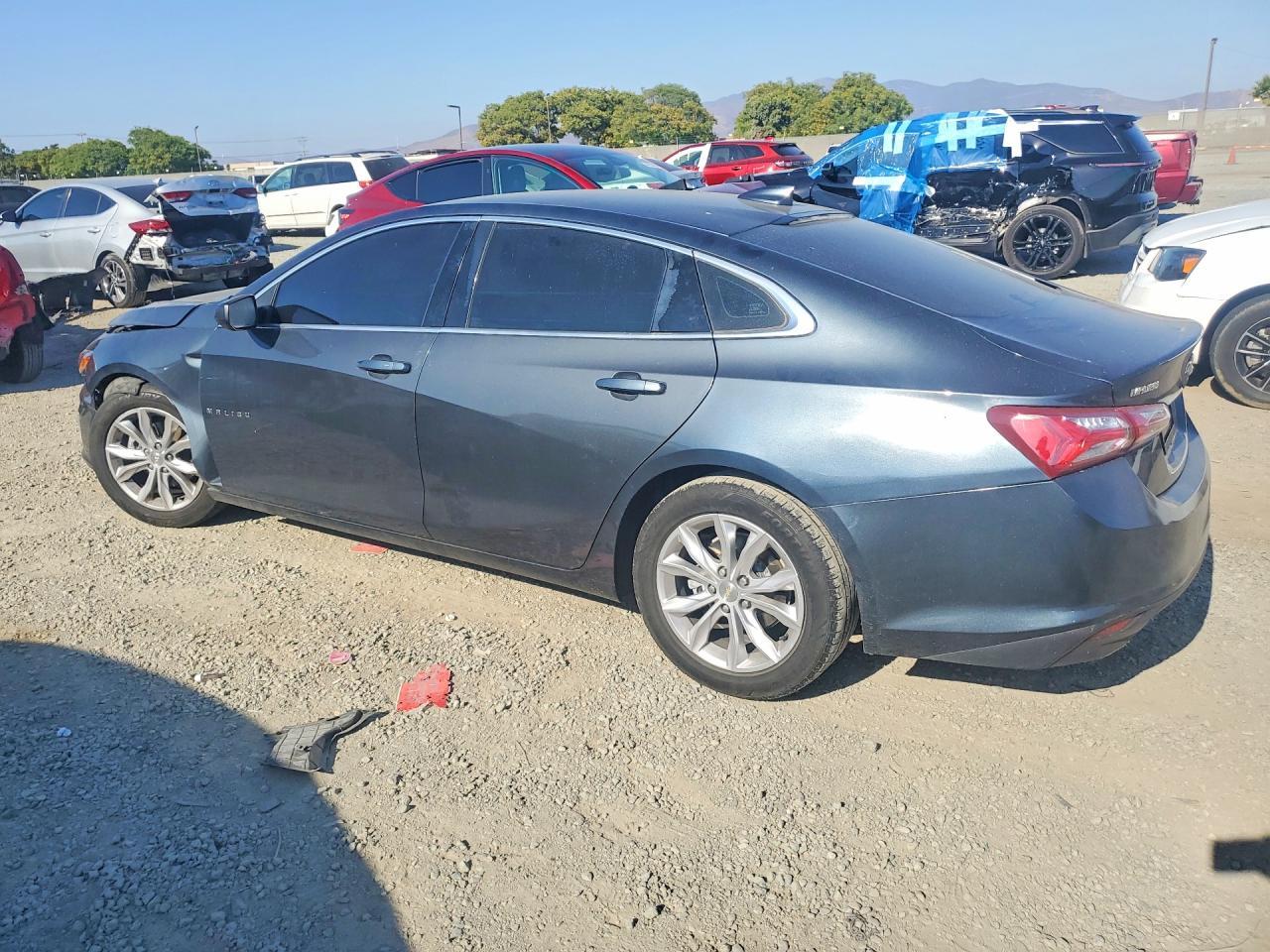 2020 Chevrolet Malibu Lt - Фото 2