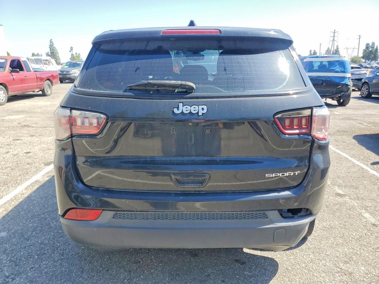 2019 Jeep Compass Sport - Фото 6