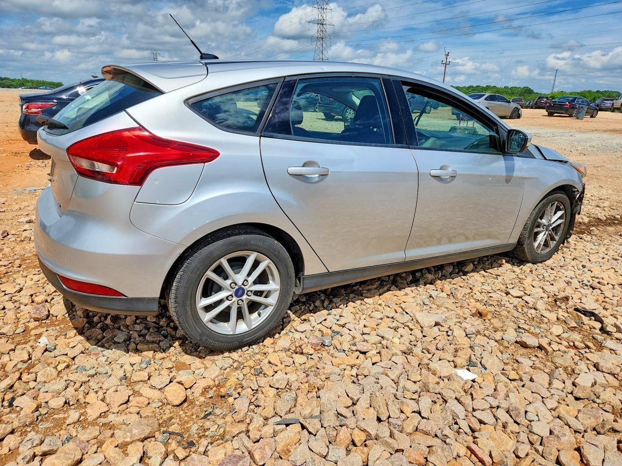 2017 Ford Focus Se - Фото 3