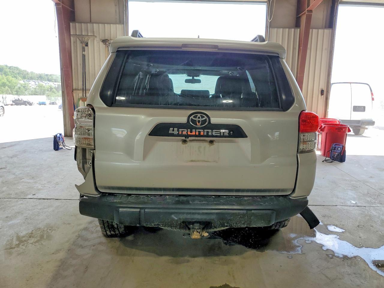 2012 Toyota 4Runner Trail - Фото 6