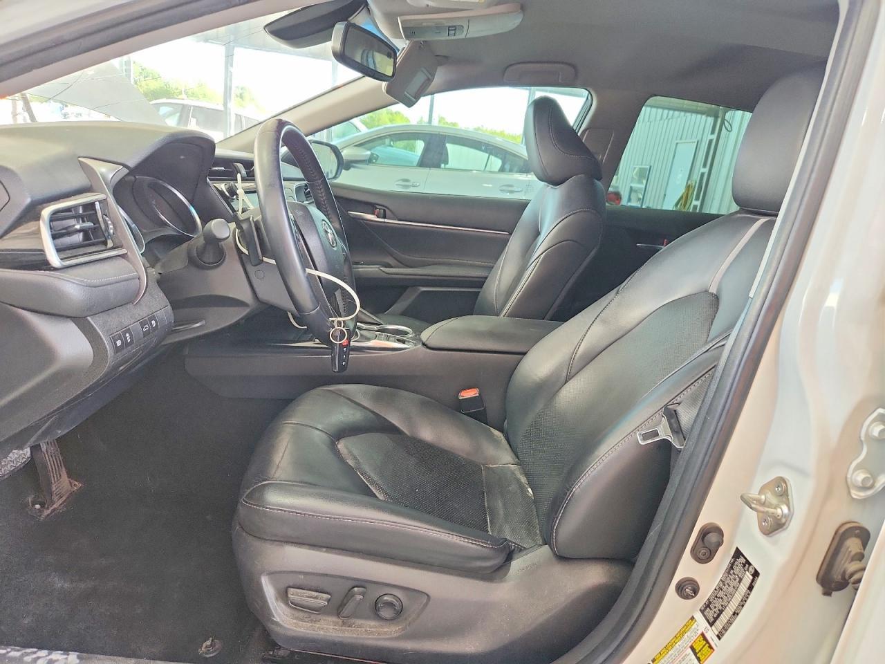 2018 Toyota Camry Xse - Image 7