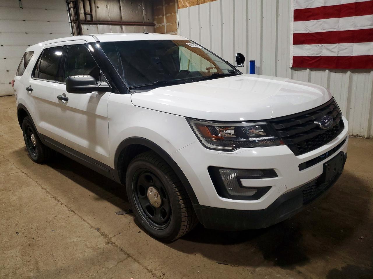 2017 Ford Explorer Police Interceptor - Фото 4
