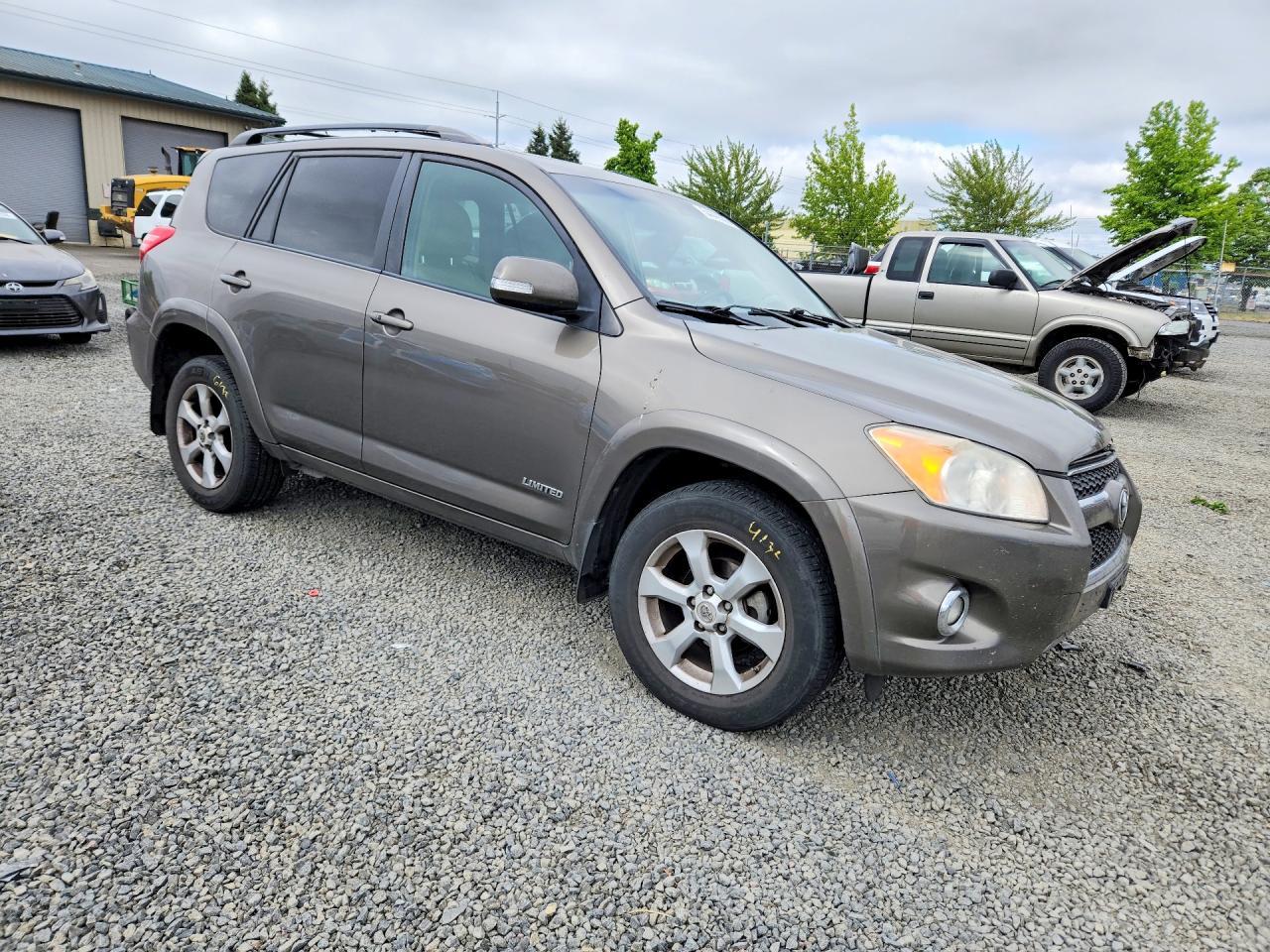 2011 Toyota Rav4 Limited - Фото 4