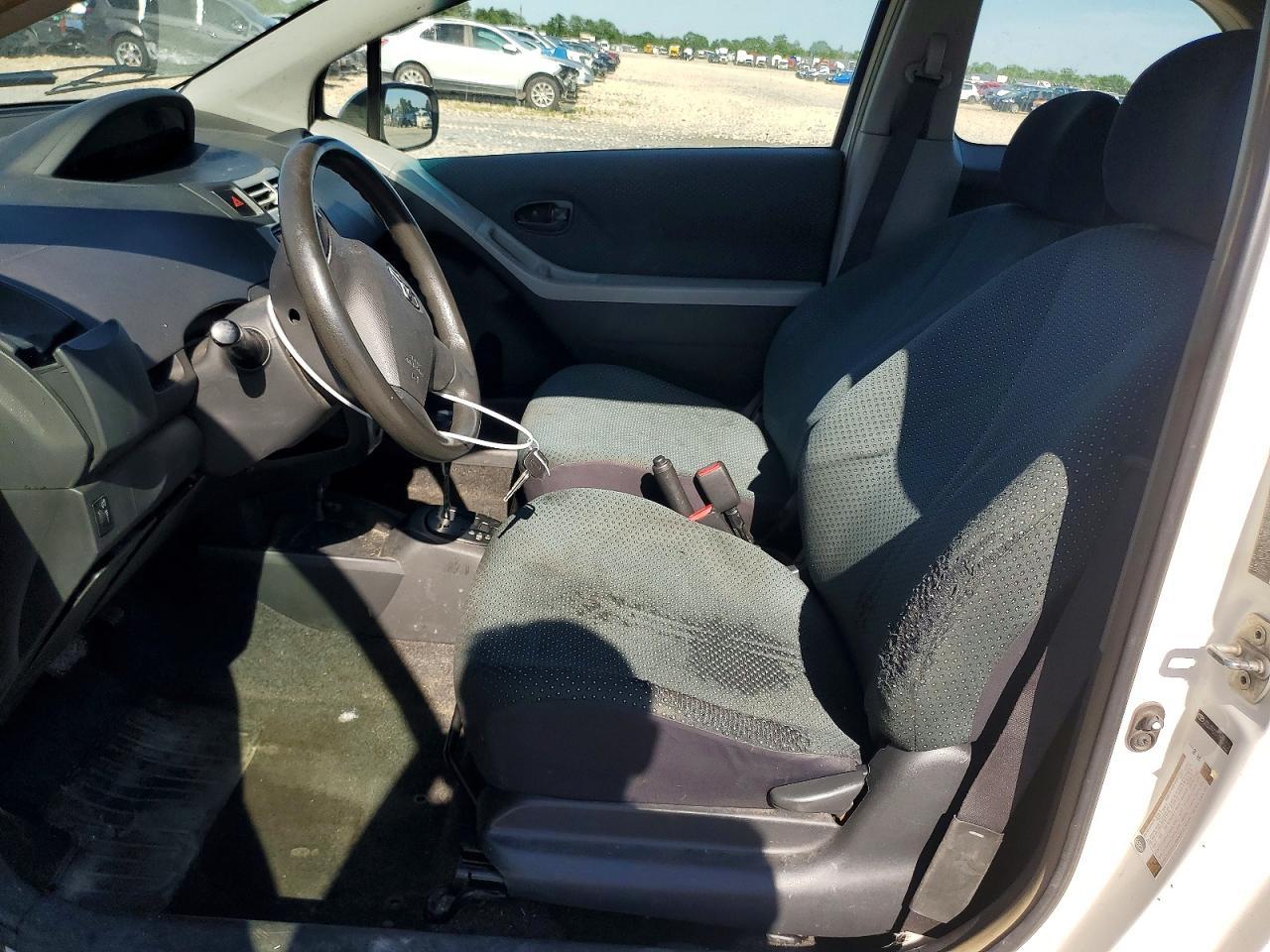 2008 Toyota Yaris Base - Фото 7