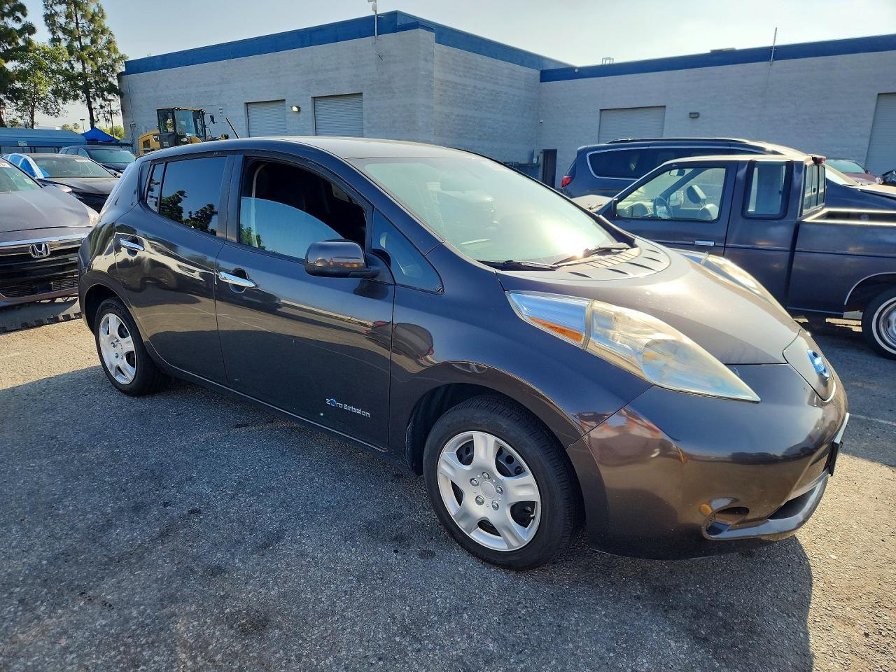 2017 Nissan Leaf S - Фото 4