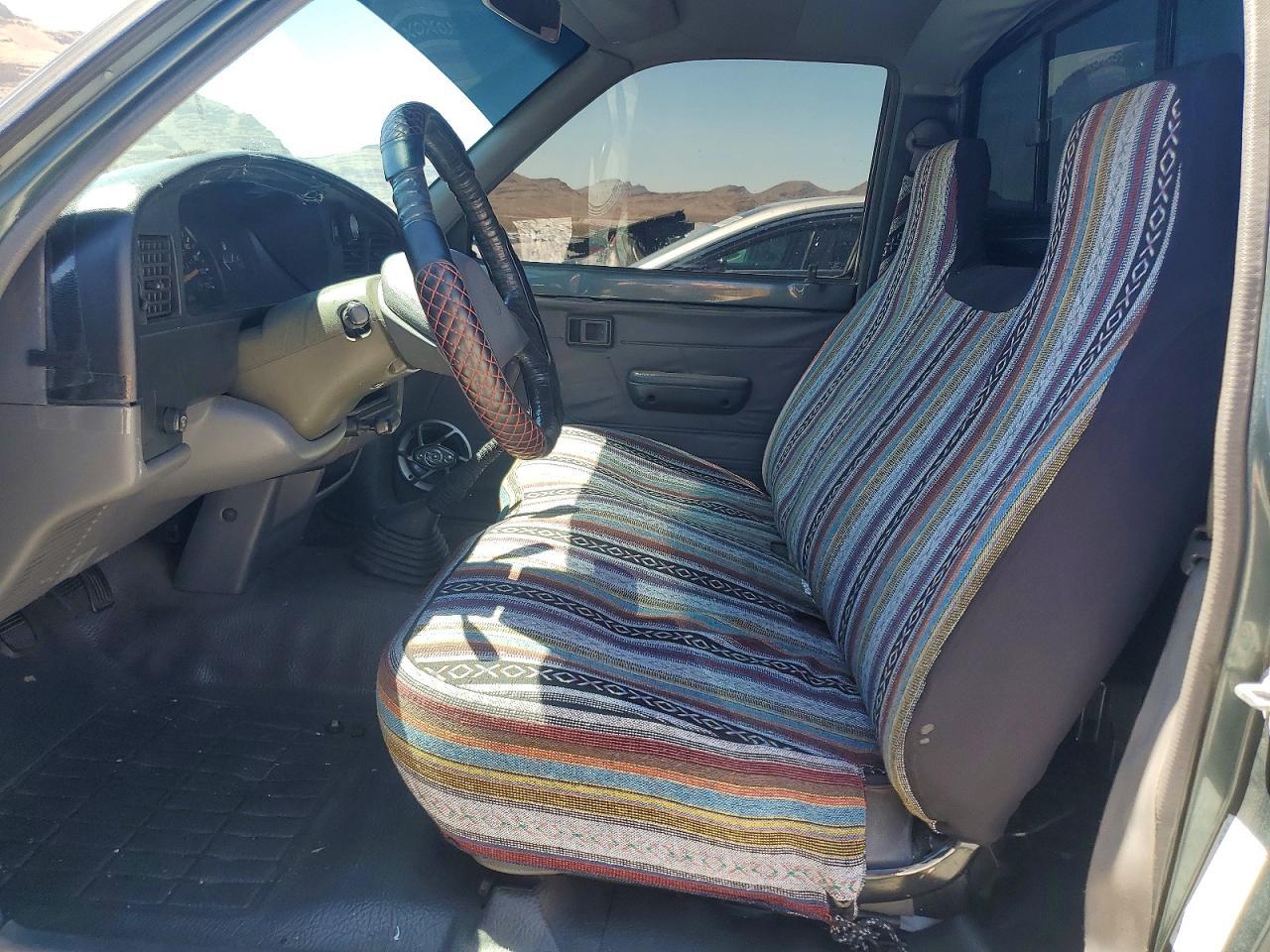 1993 Toyota Pickup Base - Image 7