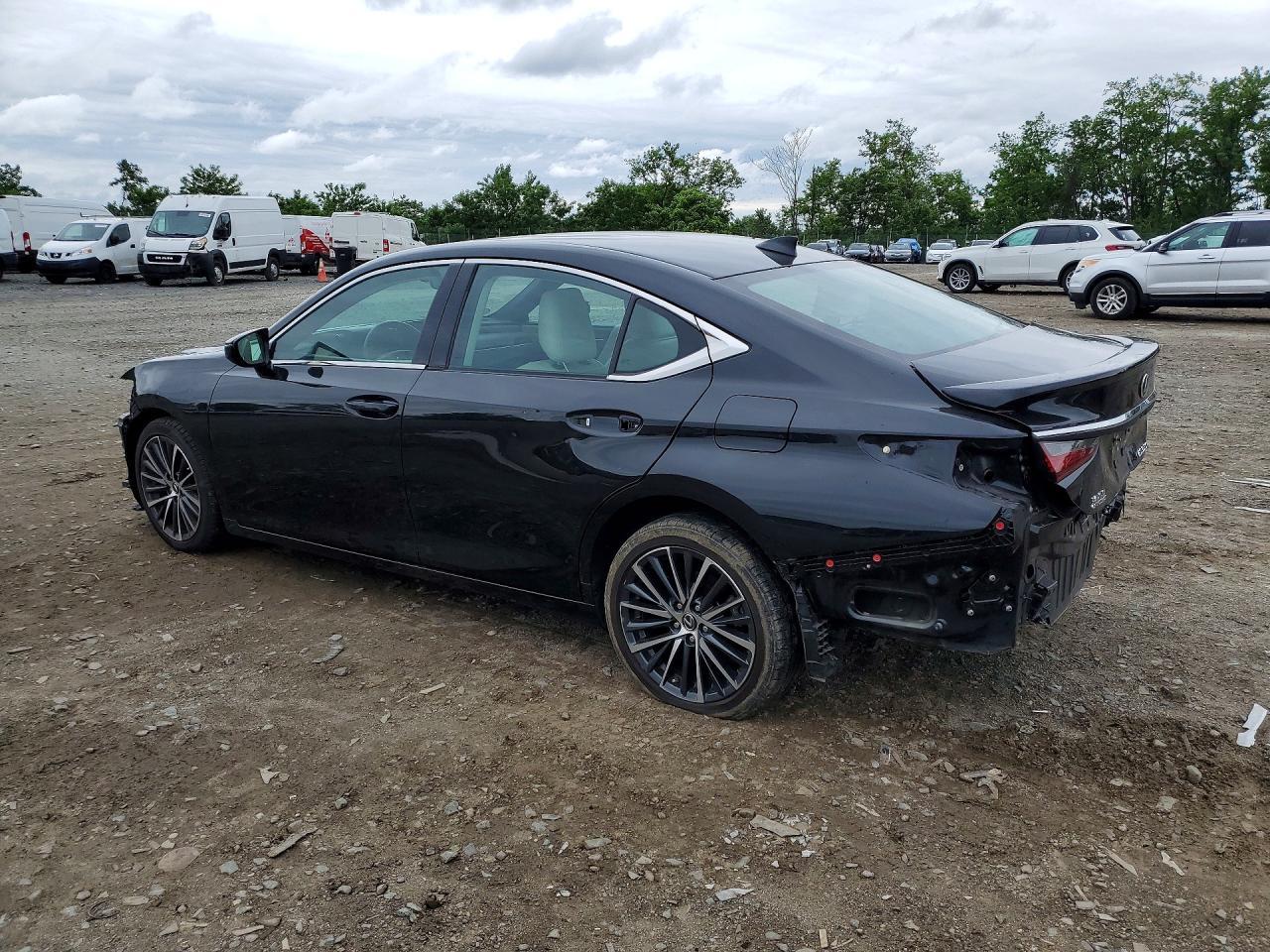2023 Lexus Es 350 Base - Image 2