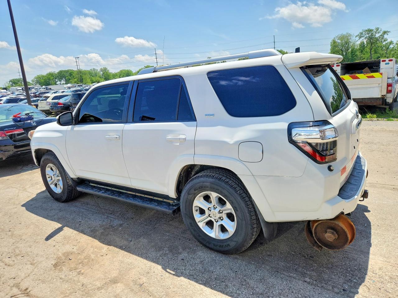 2014 Toyota 4Runner Sr5 - Фото 2
