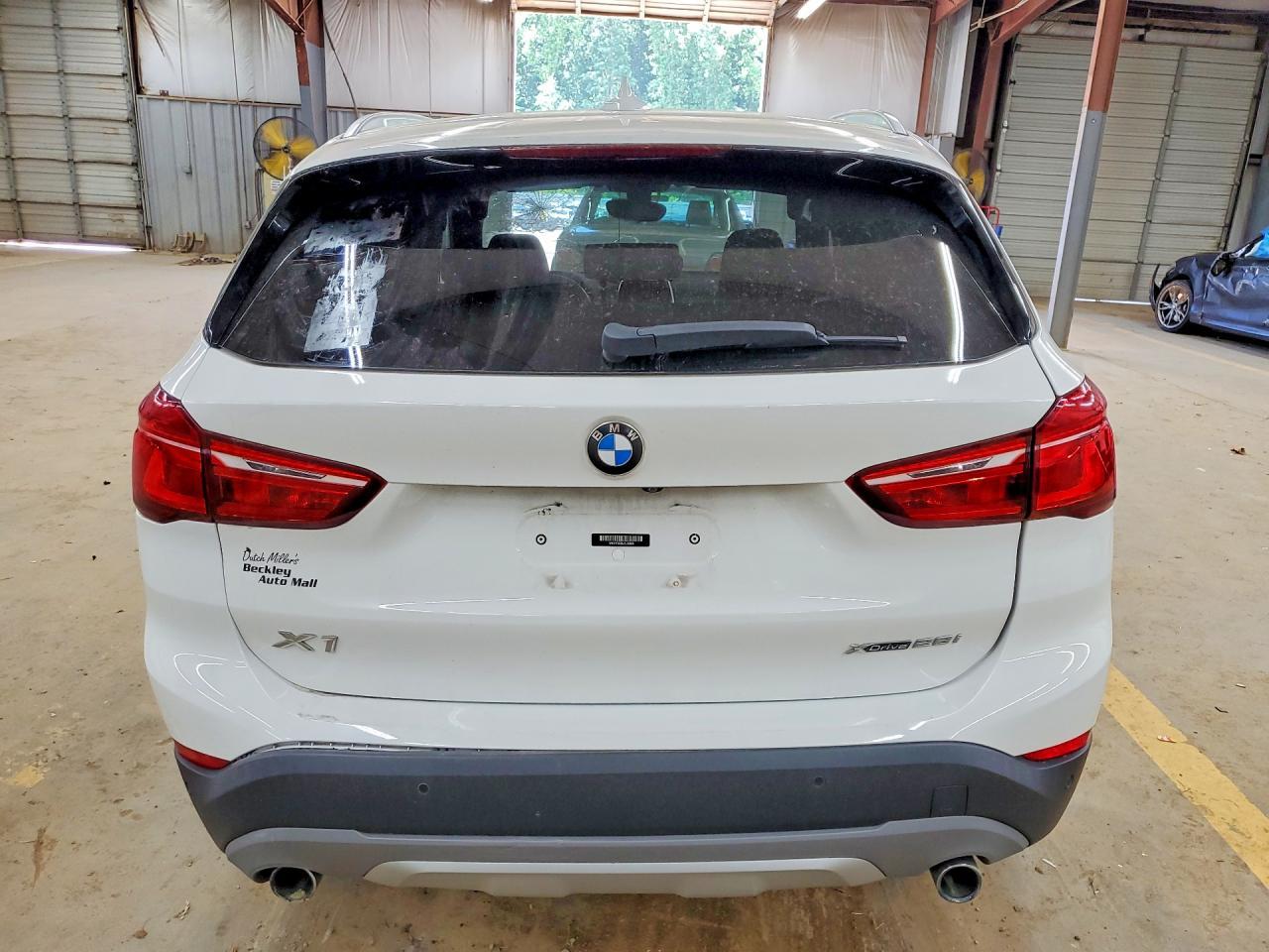 2018 BMW X1 xDrive28I - Фото 6