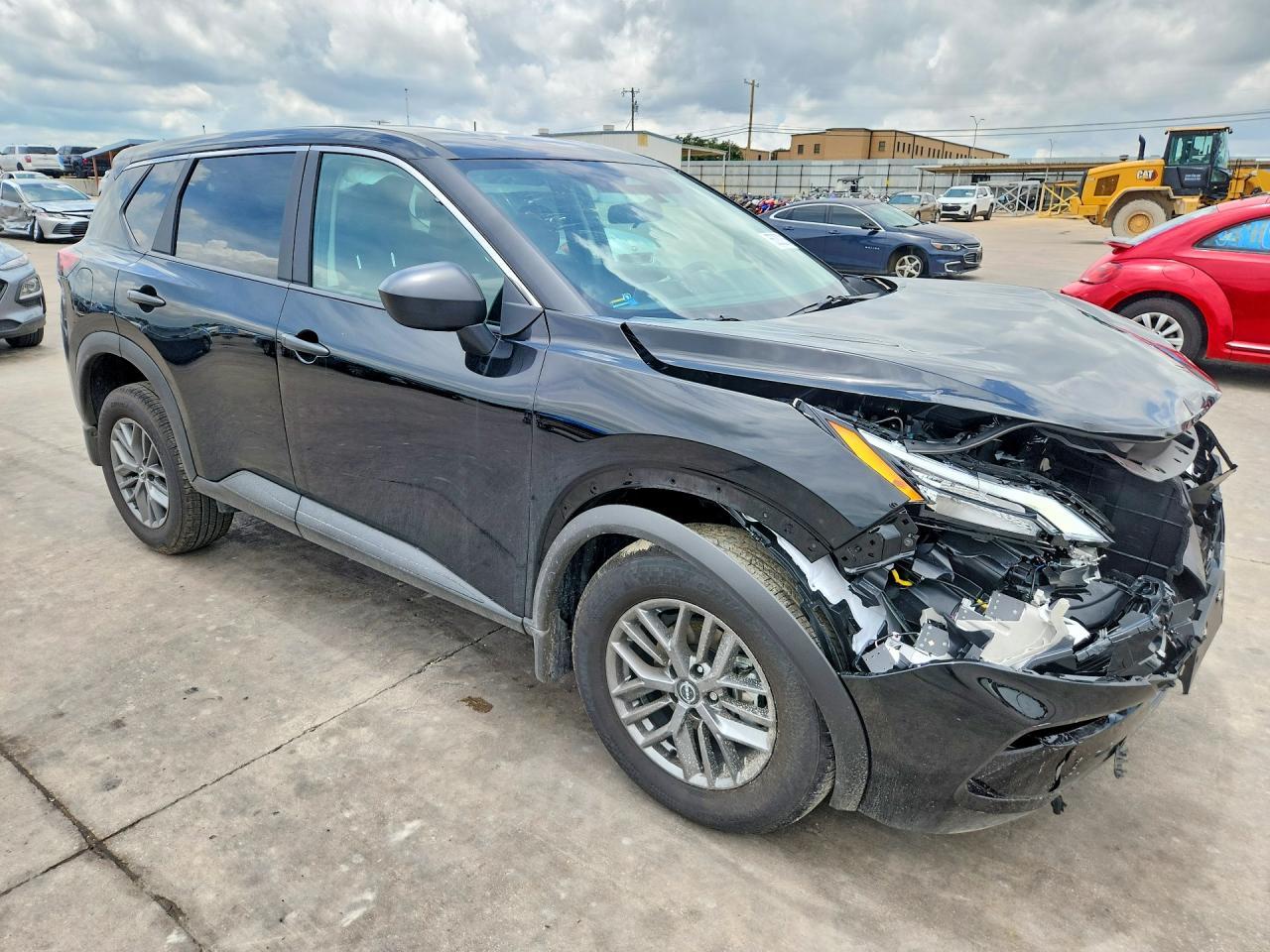 2026 Nissan Rogue S - Image 4
