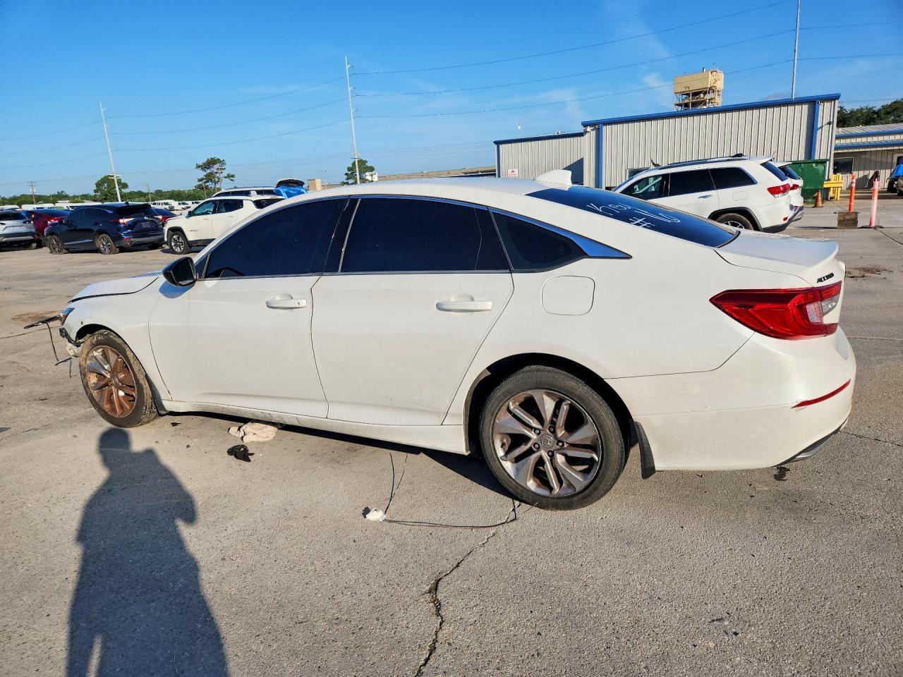 2018 Honda Accord Lx - Фото 2