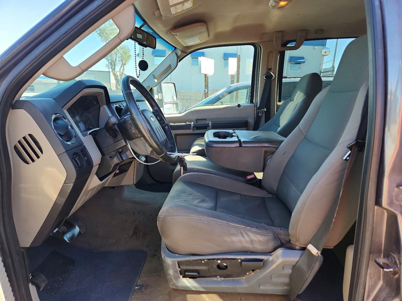 2010 Ford F250 Super Duty - Фото 7