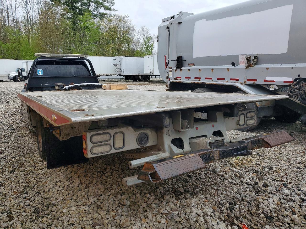 2018 Ram 5500 Rollback Truck - Image 2