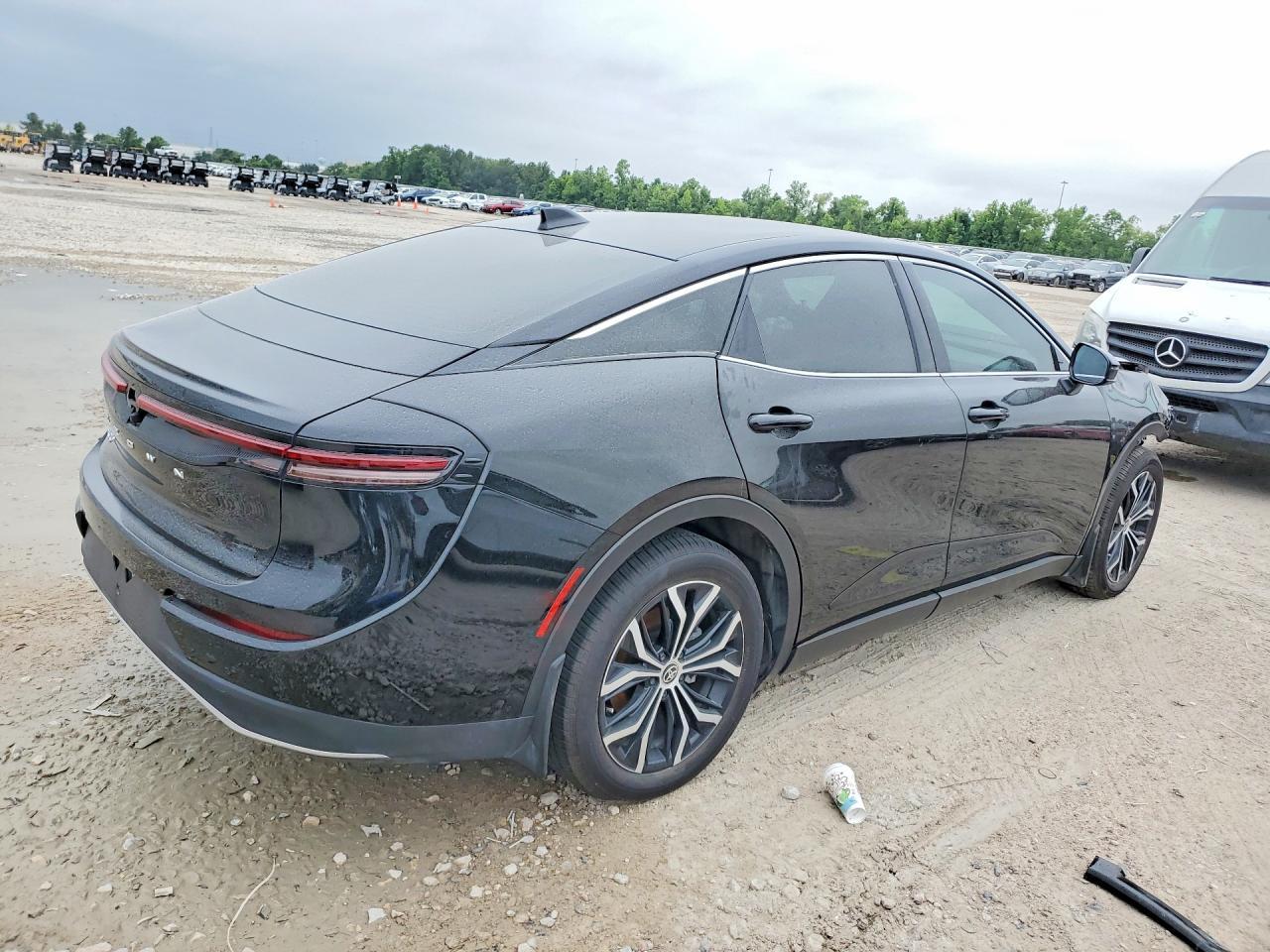 2026 Toyota Crown Xle - Фото 3