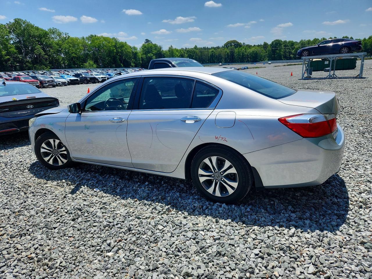 2015 Honda Accord Lx - Image 2