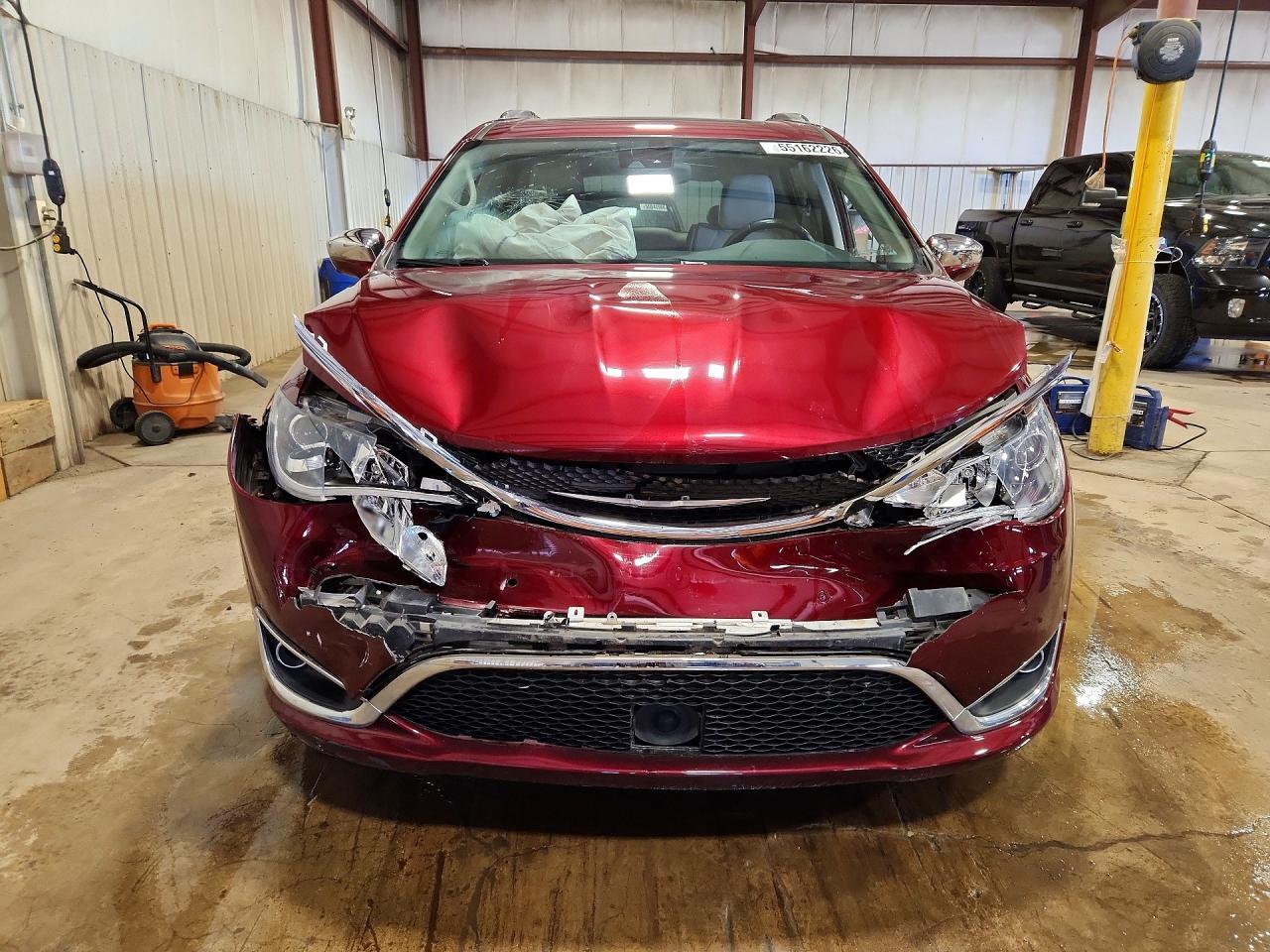 2018 Chrysler Pacifica Limited - Фото 5