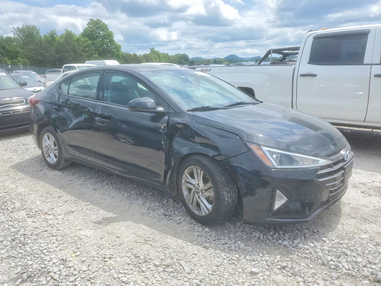 2020 Hyundai Elantra Sel - Image 4