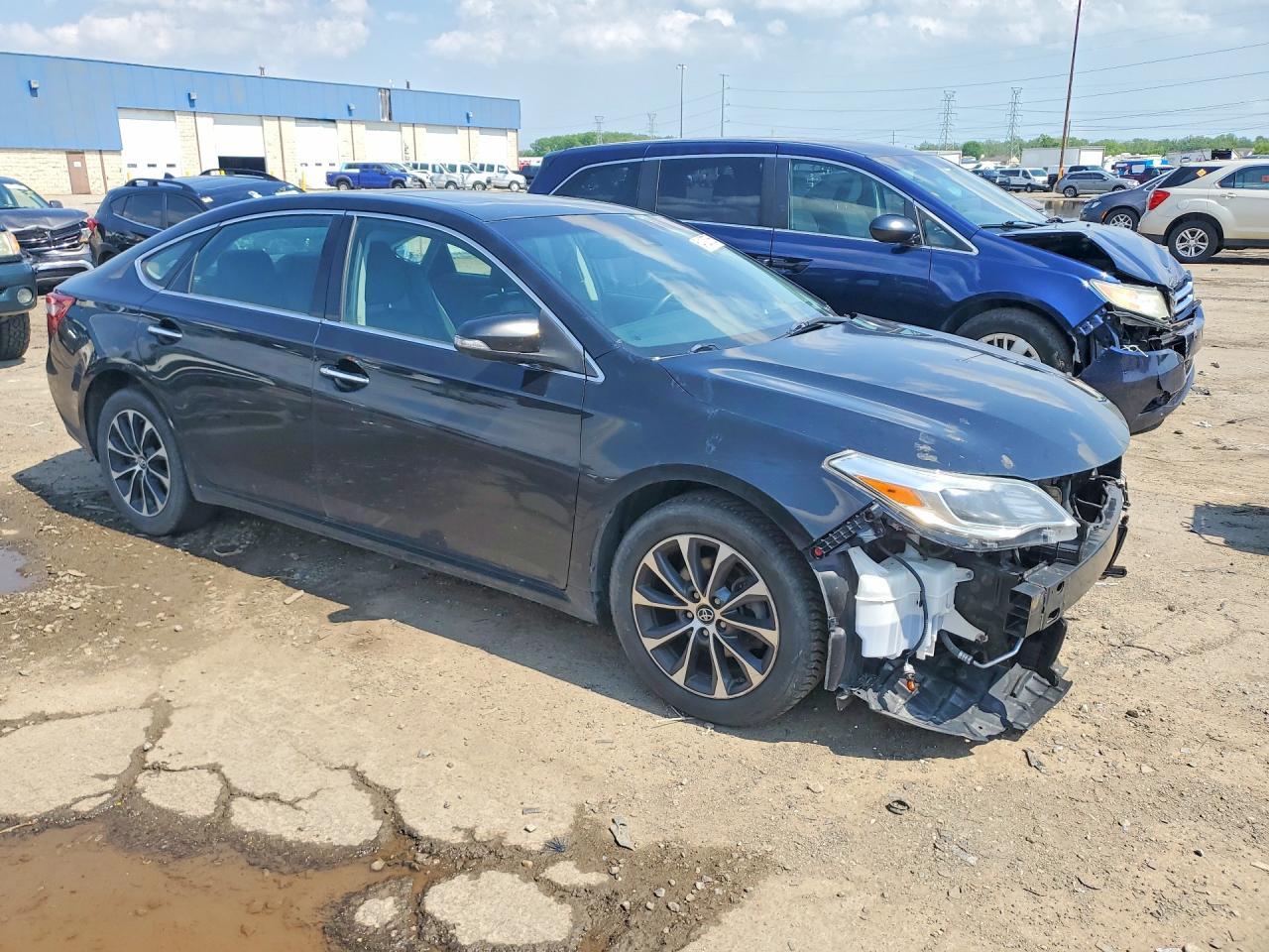 2018 Toyota Avalon Xle Premium - Image 4