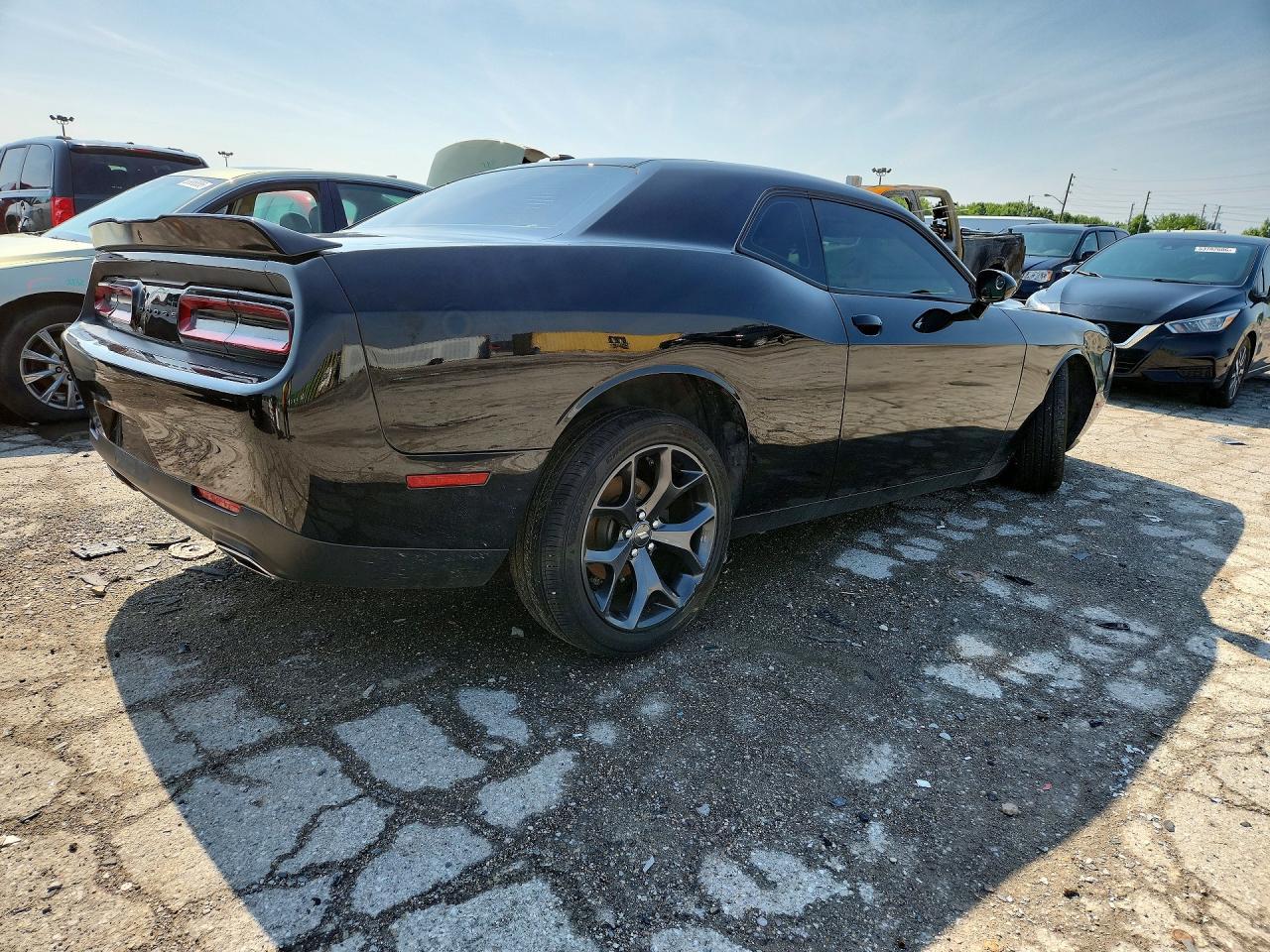 2020 Dodge Challenger Sxt - Image 3