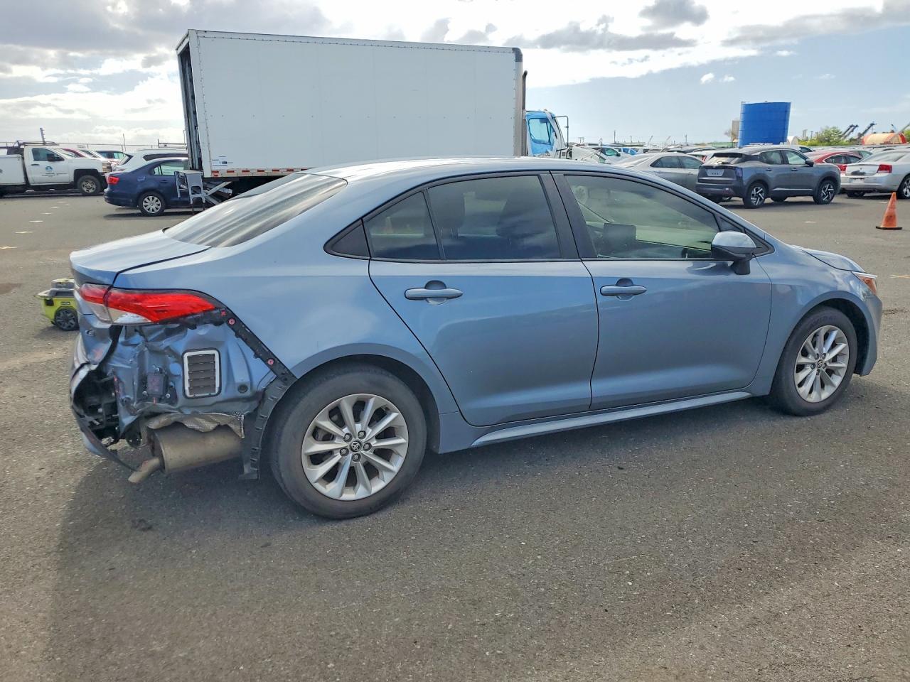 2022 Toyota Corolla Le - Фото 3
