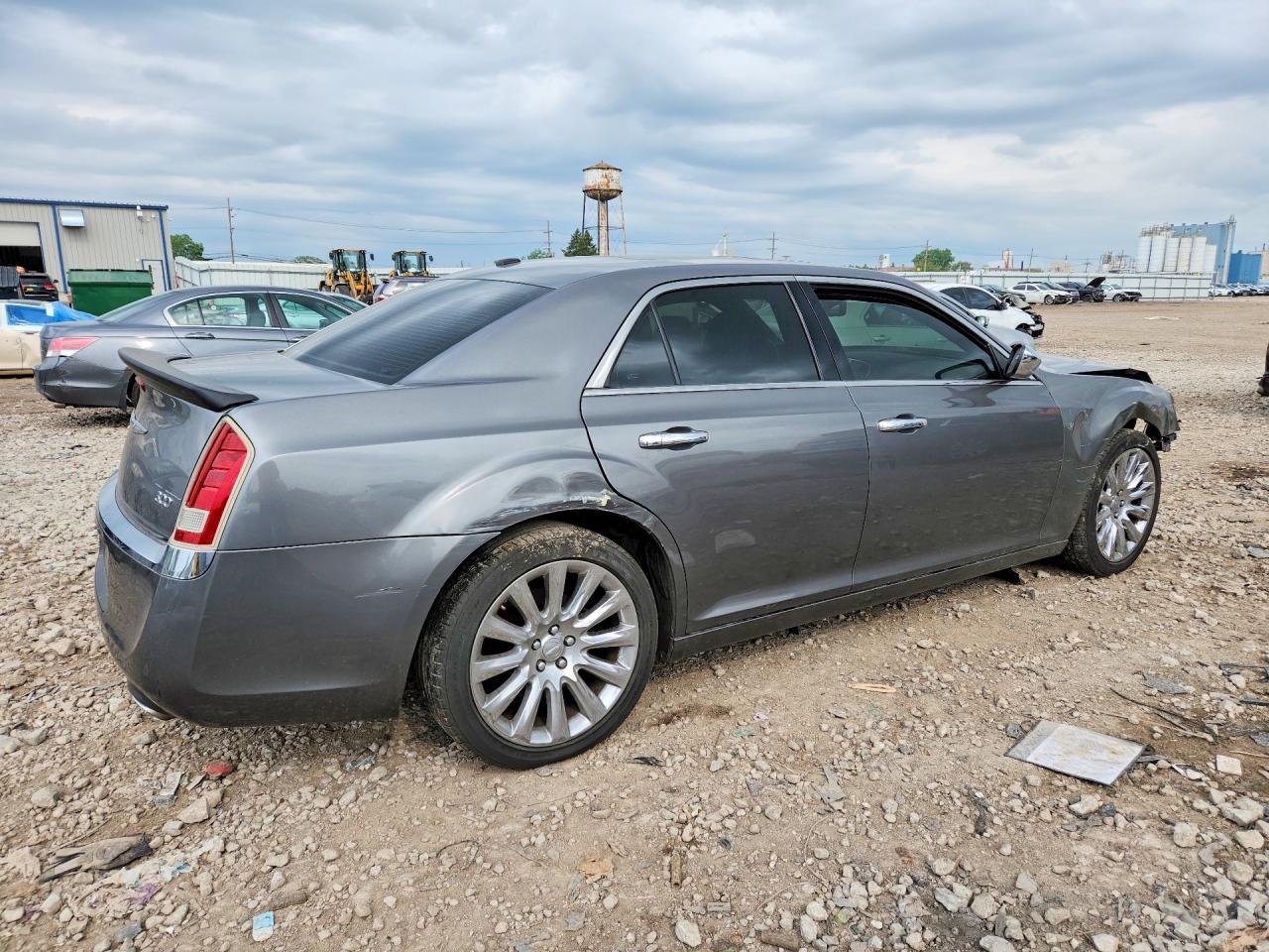 2011 Chrysler 300 Limited - Image 3
