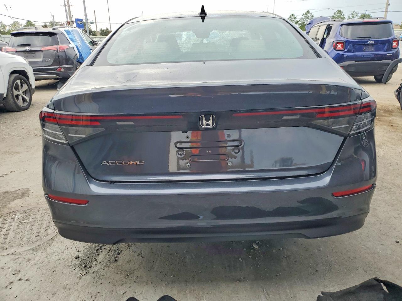 2025 Honda Accord Lx - Фото 6