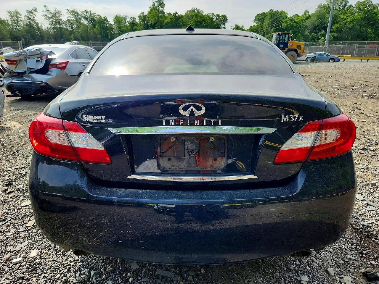 2012 Infiniti M37 X - Фото 6