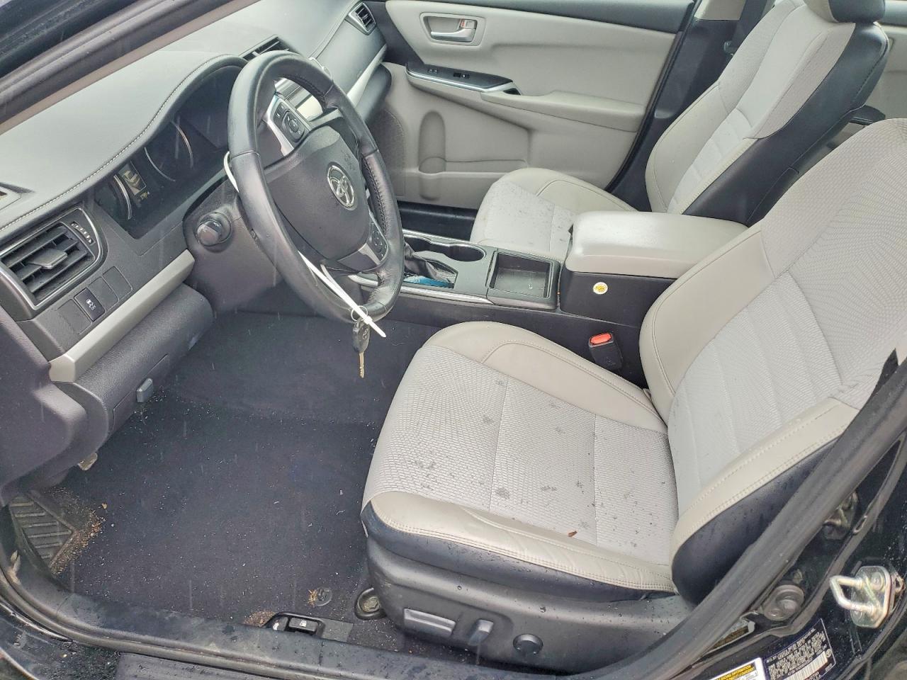 2017 Toyota Camry Se - Image 7