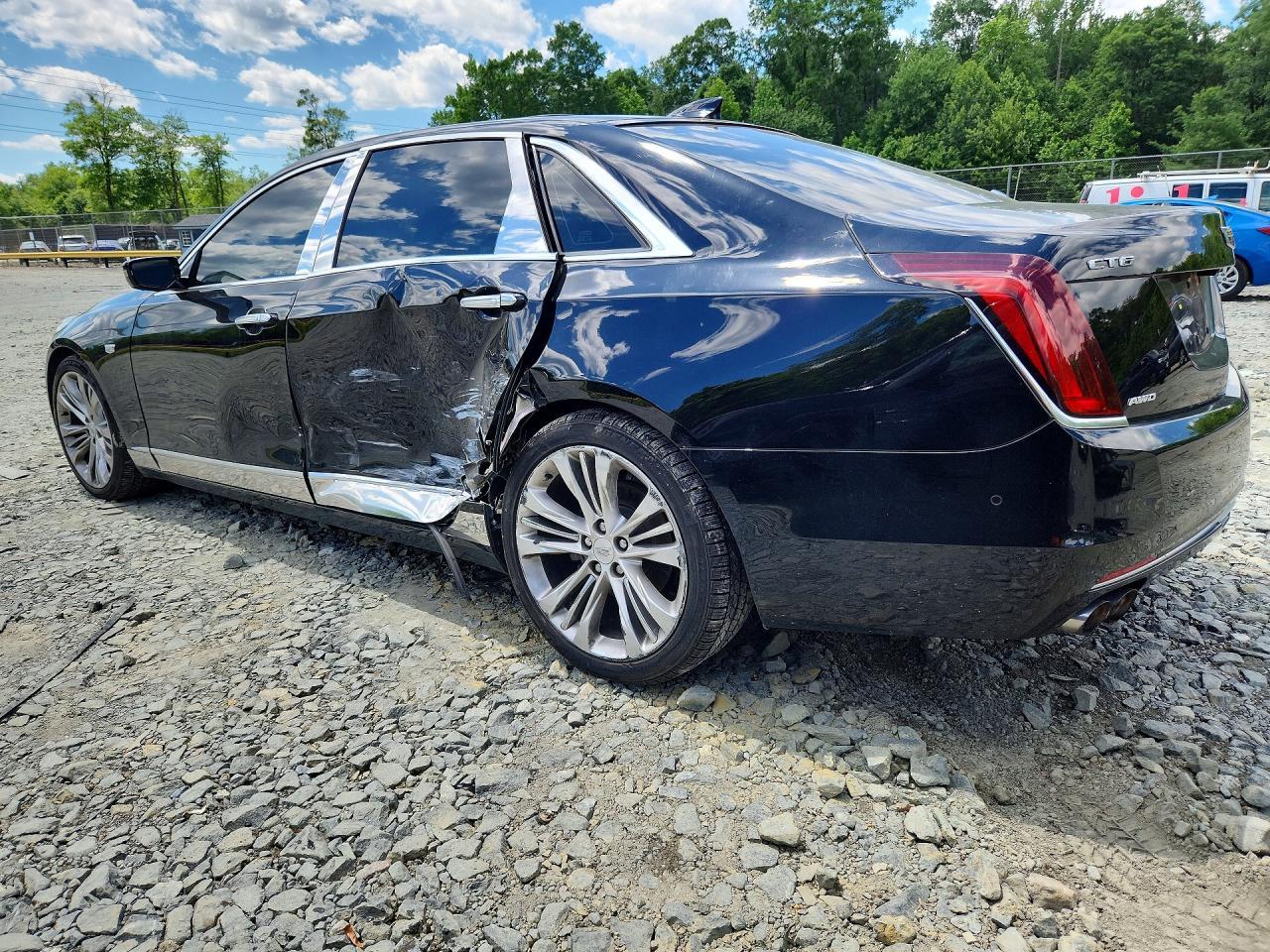 2017 Cadillac Ct6 Platinum - Фото 2