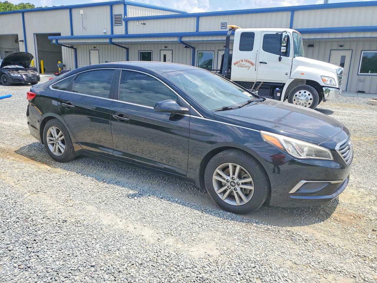 2016 Hyundai Sonata Se - Image 4