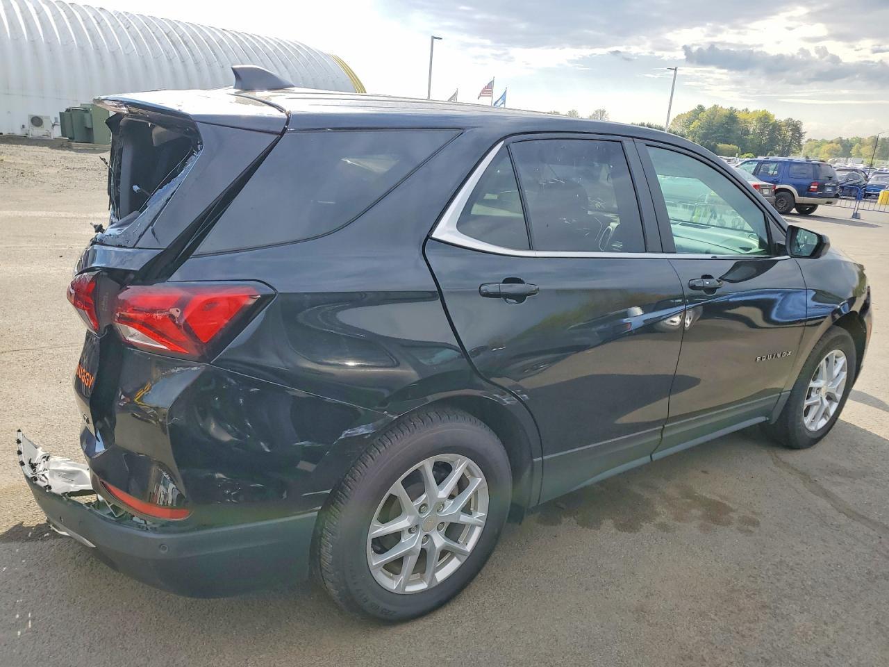 2023 Chevrolet Equinox Lt - Фото 3