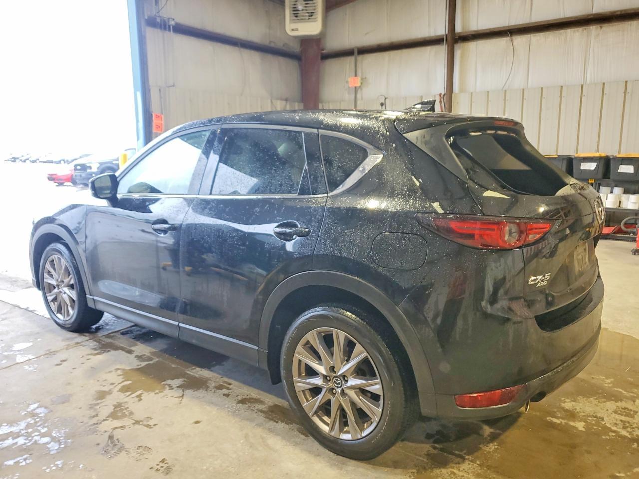 2019 Mazda Cx-5 Grand Touring - Image 2