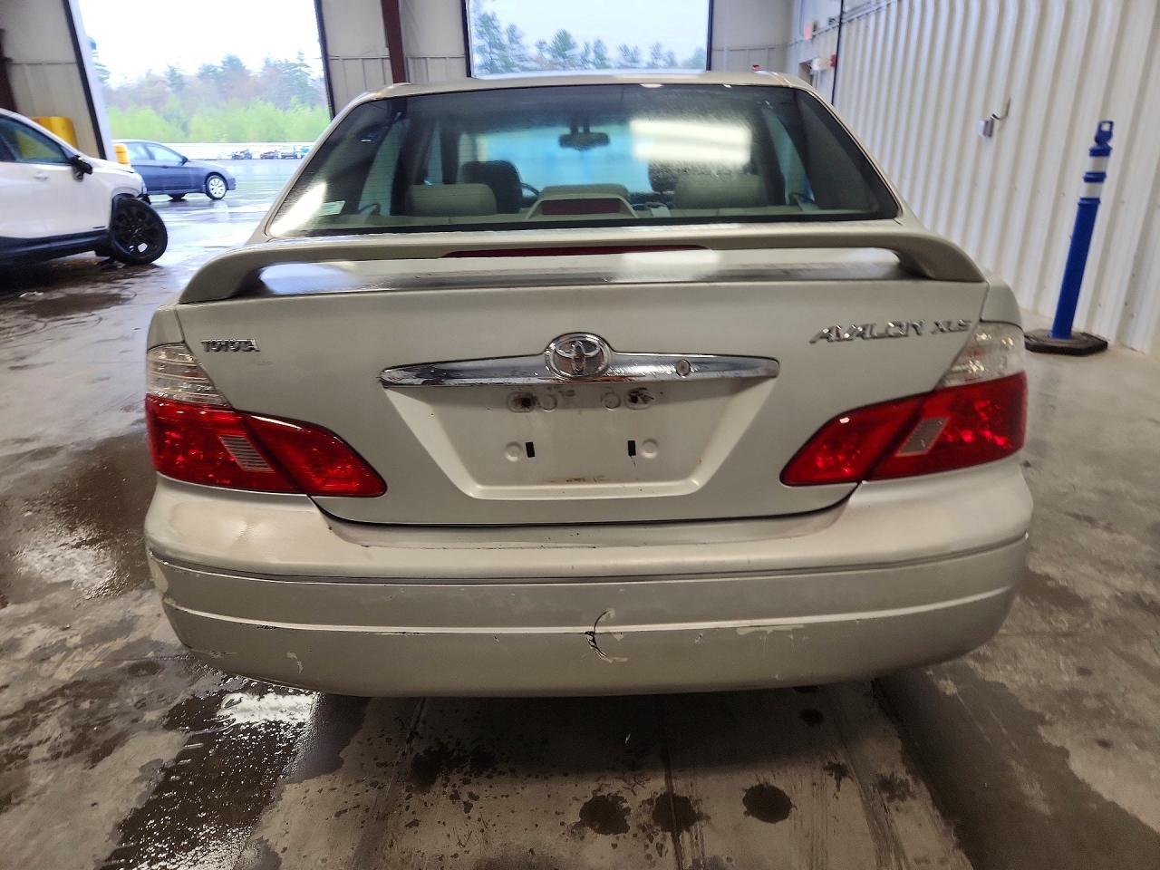 2003 Toyota Avalon Xls - Image 6