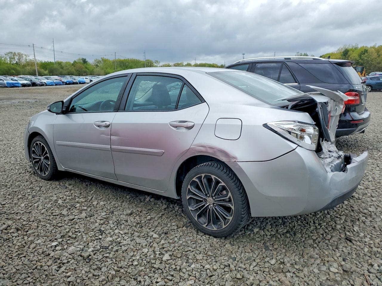2015 Toyota Corolla S Plus - Фото 2