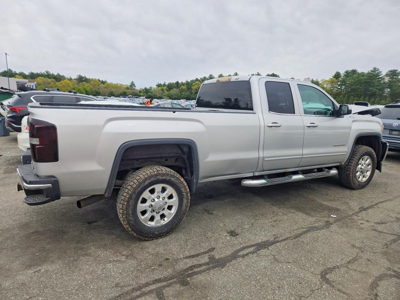 2015 GMC Sierra K2500 Sle - Image 3