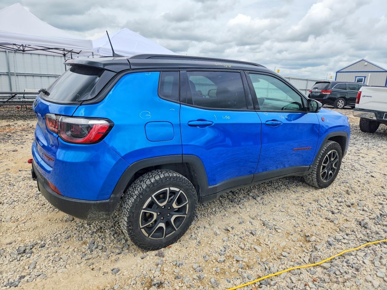 2024 Jeep Compass Trailhawk - Фото 3