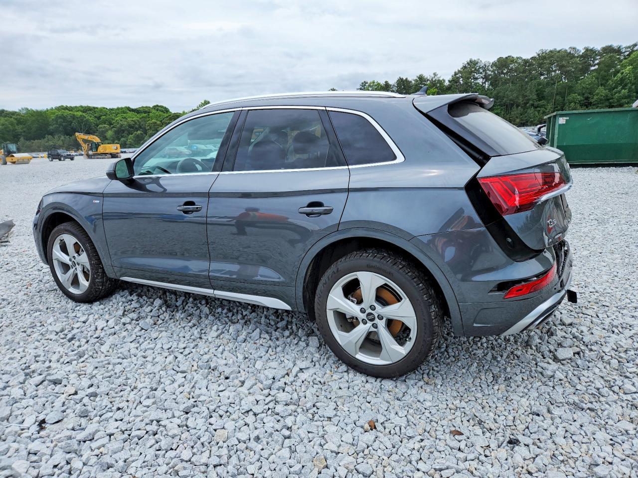 2023 Audi Q5 Premium Plus 45 - Image 2
