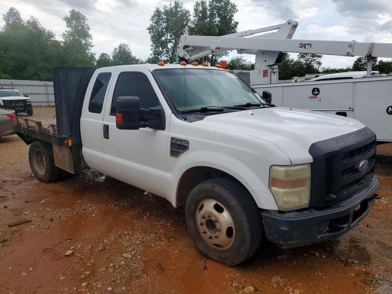 2008 Ford F350 Super Duty - Image 4