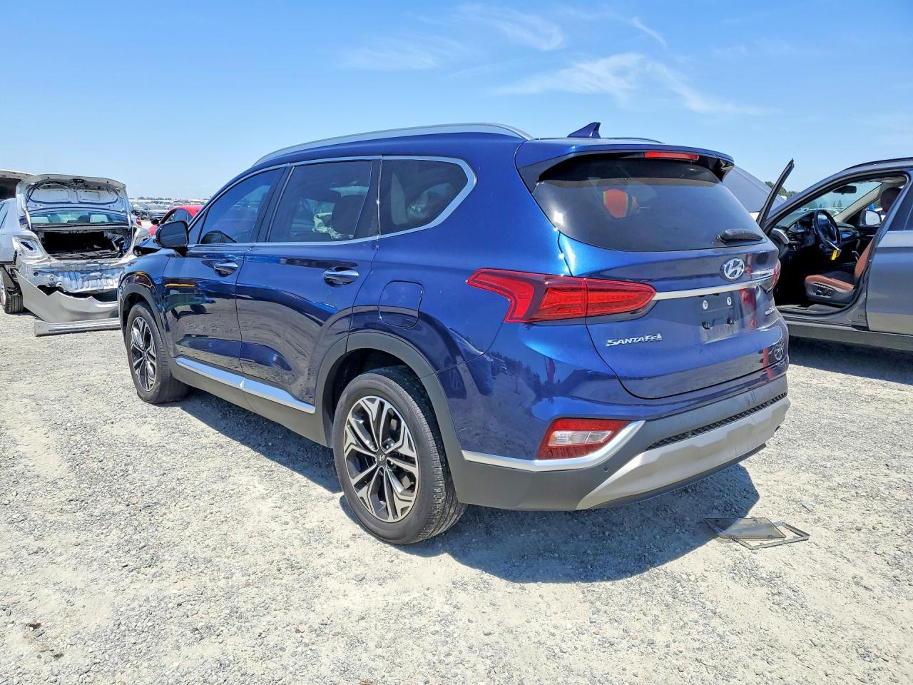 2020 Hyundai Santa Fe Sel 2.0T - Фото 2