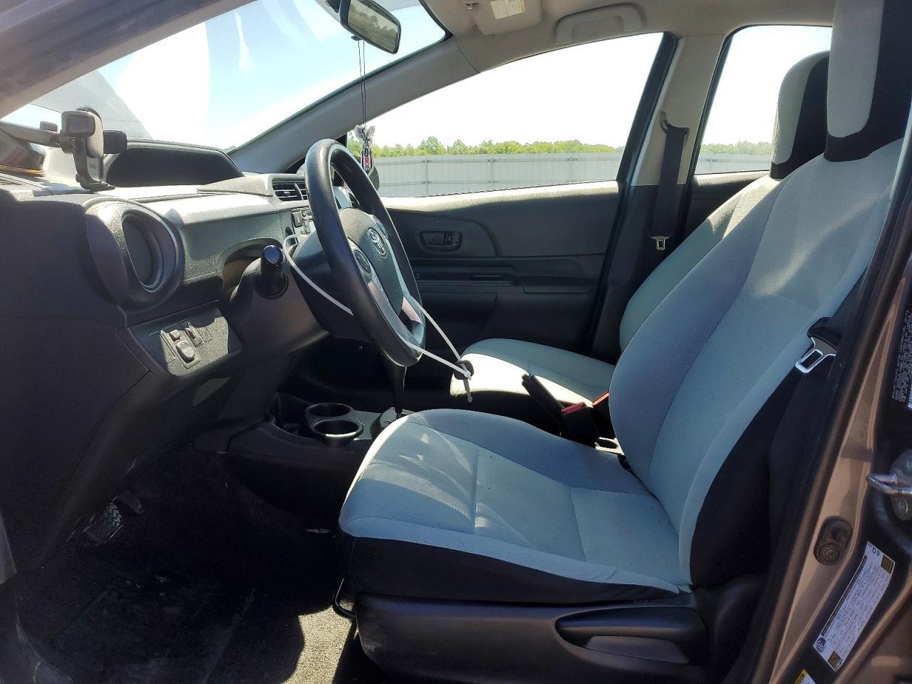 2016 P&C Prius - Фото 7