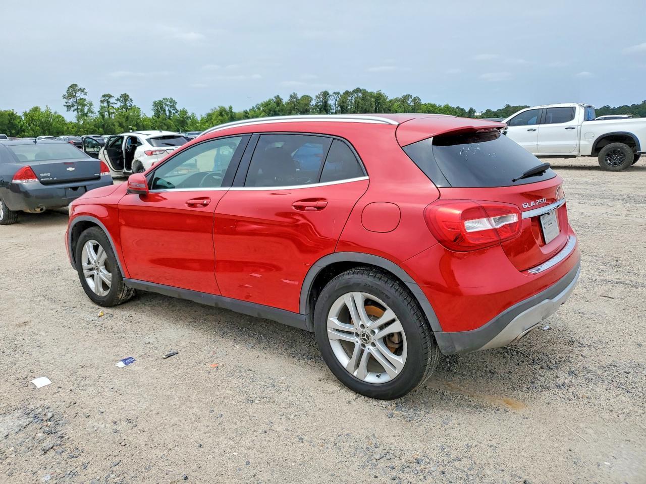 2020 Mercedes-Benz Gla 250 - Image 2