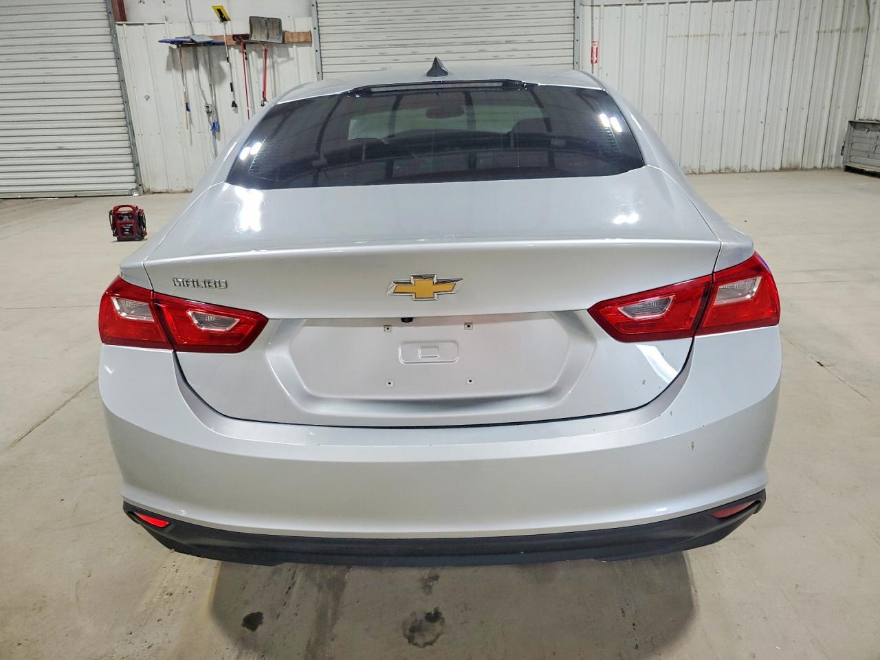2020 Chevrolet Malibu Ls - Фото 6