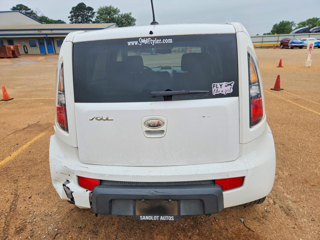 2011 Kia Soul + - Фото 6