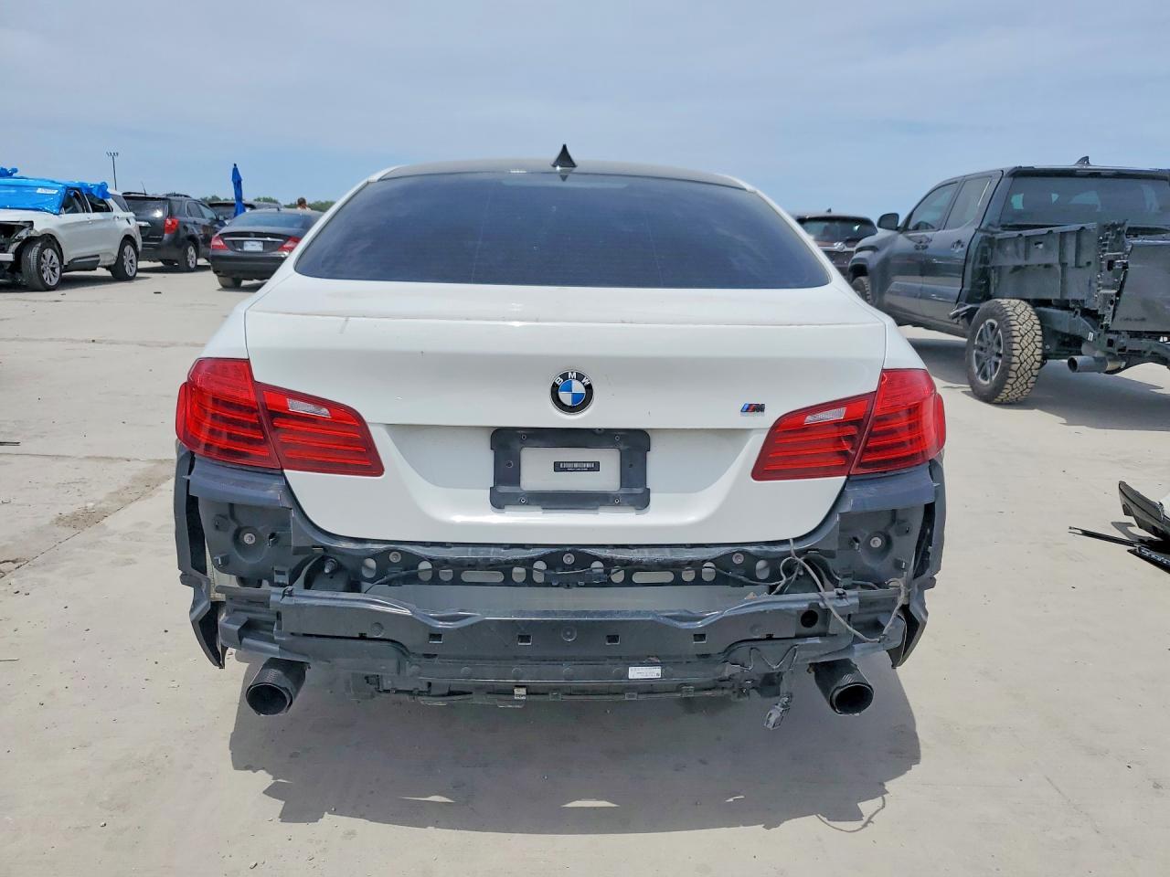 2016 BMW 535 I - Image 6
