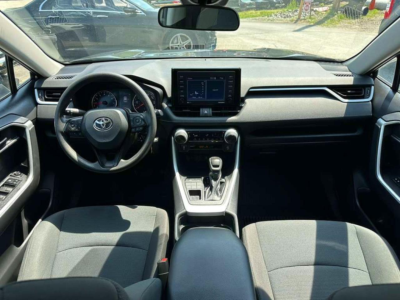 2021 Toyota Rav4 Le - Image 7